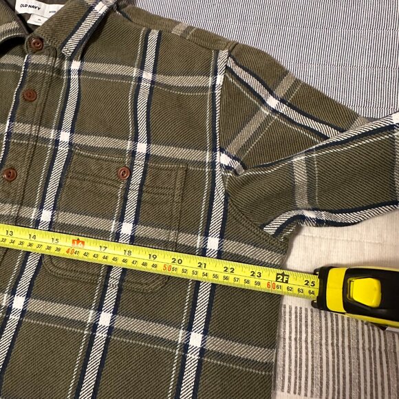 Old Navy Casual Button Down Mens XL Olive Green Plaid Dapper Flannel Shacket - Picture 5 of 6